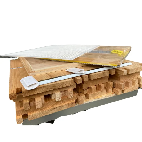 British Cedar National Hive Empty, Flat Pack - Delivered or Collected - Image 2