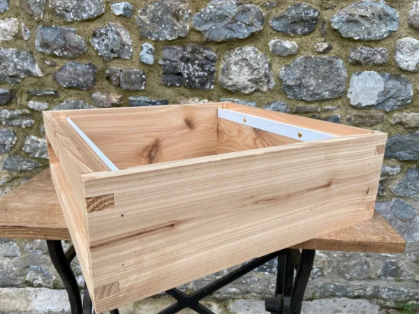 British Cedar National Super Body with Runners - Flat Pack - Image 4