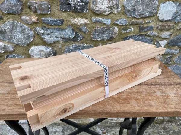 British Cedar National Super Body with Runners - Flat Pack - Image 5